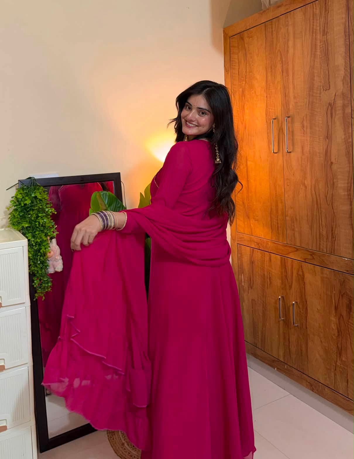 Magenta Georgette Saree with Designer Blouse & Ruffle Border