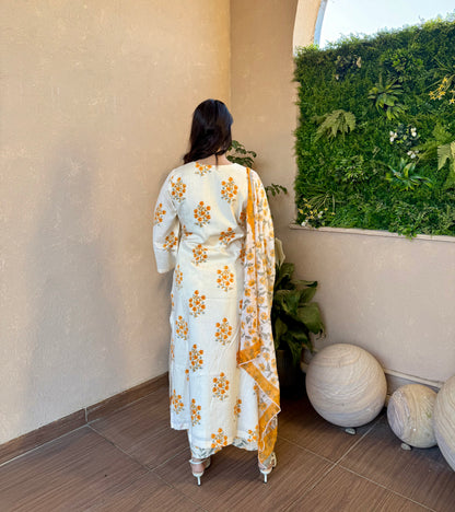 Sunlit Bloom Cotton Kurta Set