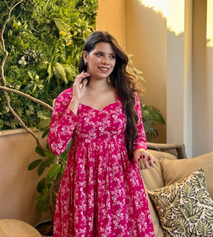 Scarlet Bloom Kurta