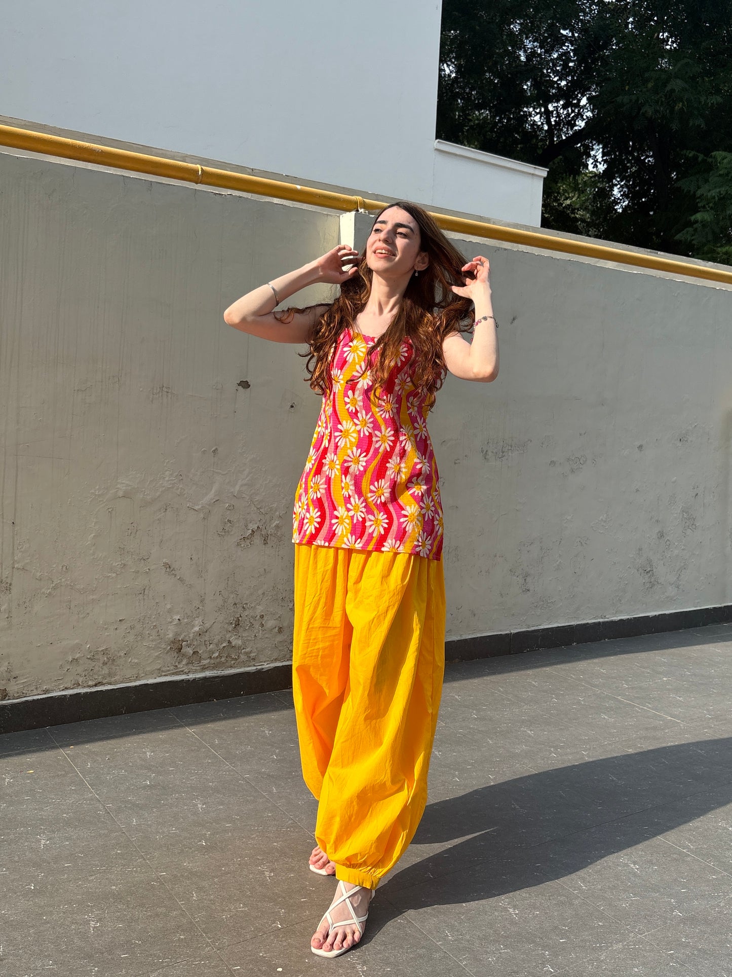 Sunshine Bloom Floral Printed Sleeveless Kurti with Yellow Patiala Salwar Co-Ord Set for Women