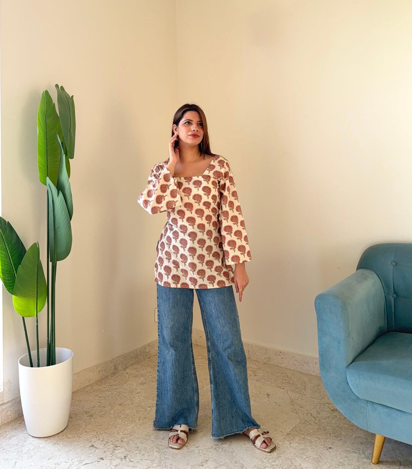 Gulzar short kurti