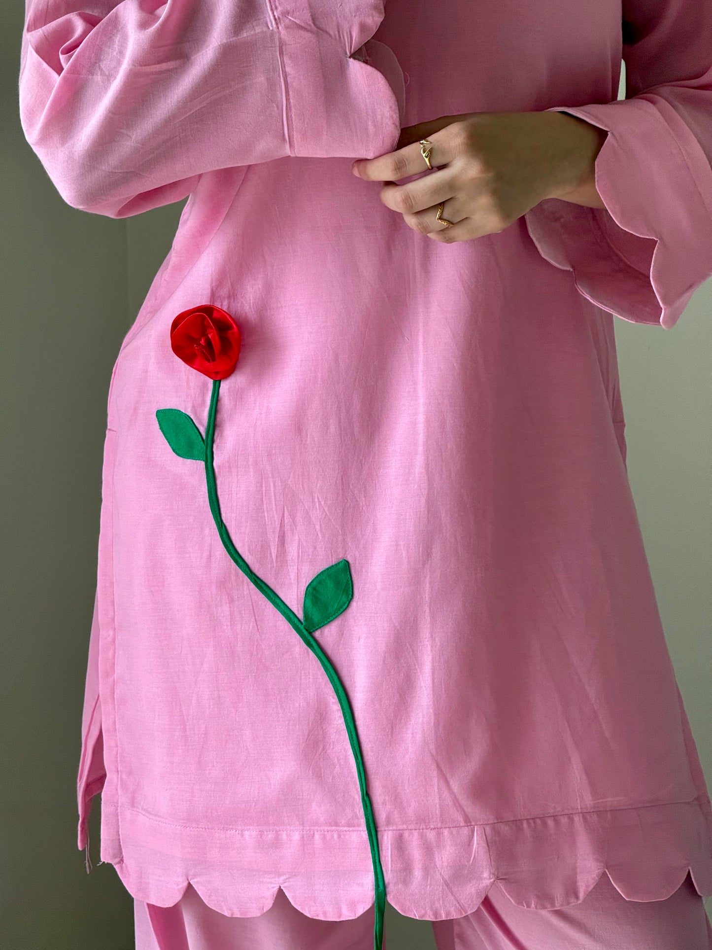 Blush Pink Floral Appliqué Kurta Set | Elegant Cotton Ethnic Wear